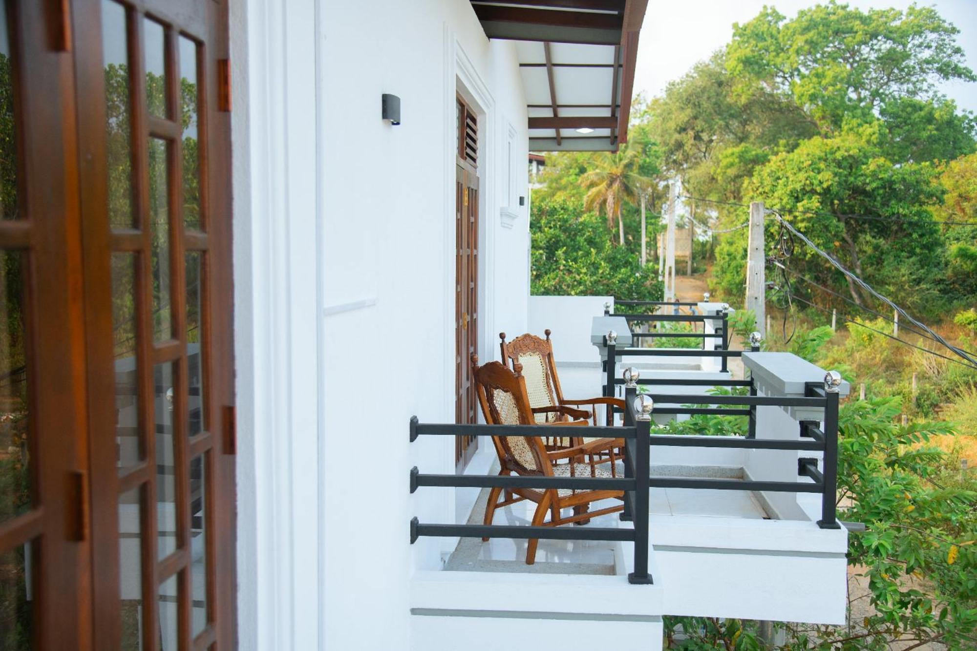 Tango Sunrise Villa Tangalle Bagian luar foto